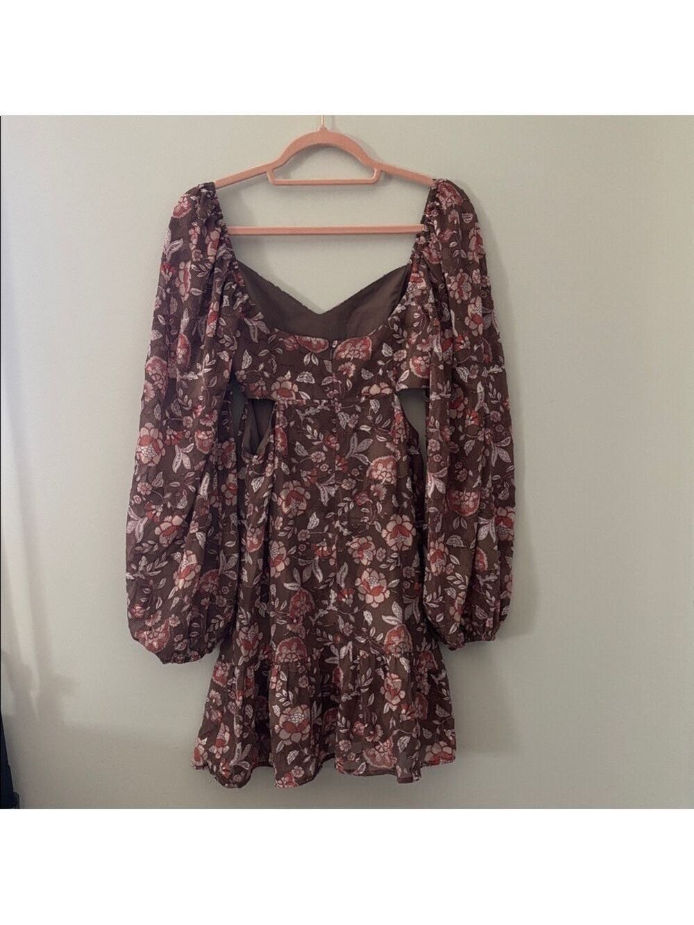 *Dynamite Brown Floral Cutout Puff Sleeve Ruffle Hem Mini Dress NWT Small 0573 - Picture 7 of 10